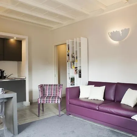 Navona Palace Luxury Apartmán *