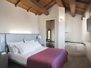 Navona Palace Collection Affittacamere 4*