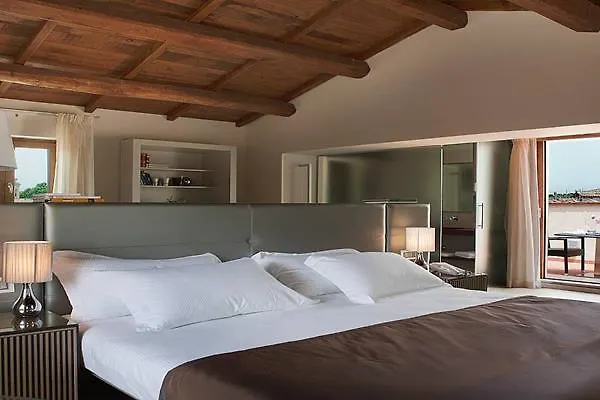 Navona Palace Luxury *