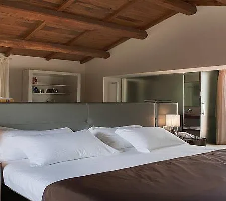 Navona Palace Collection 4*