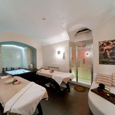 Navona Palace Luxury Apartment